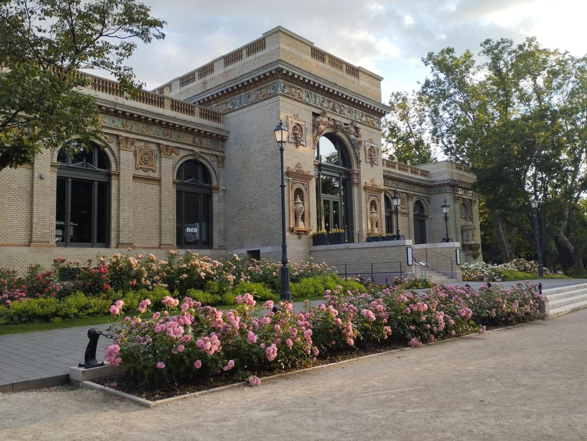 Free Parking, Balcony, Near To City Park Budapest Exterior photo