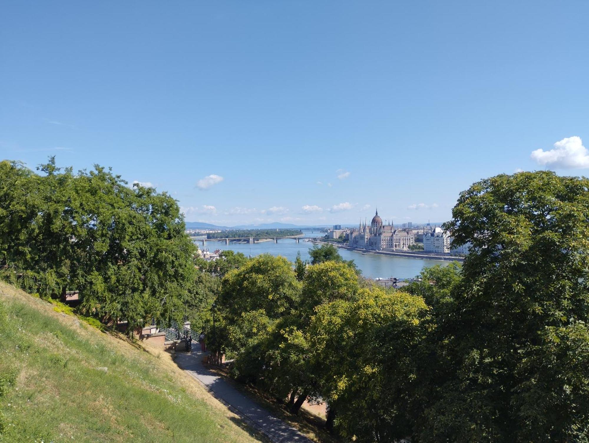 Free Parking, Balcony, Near To City Park Budapest Exterior photo